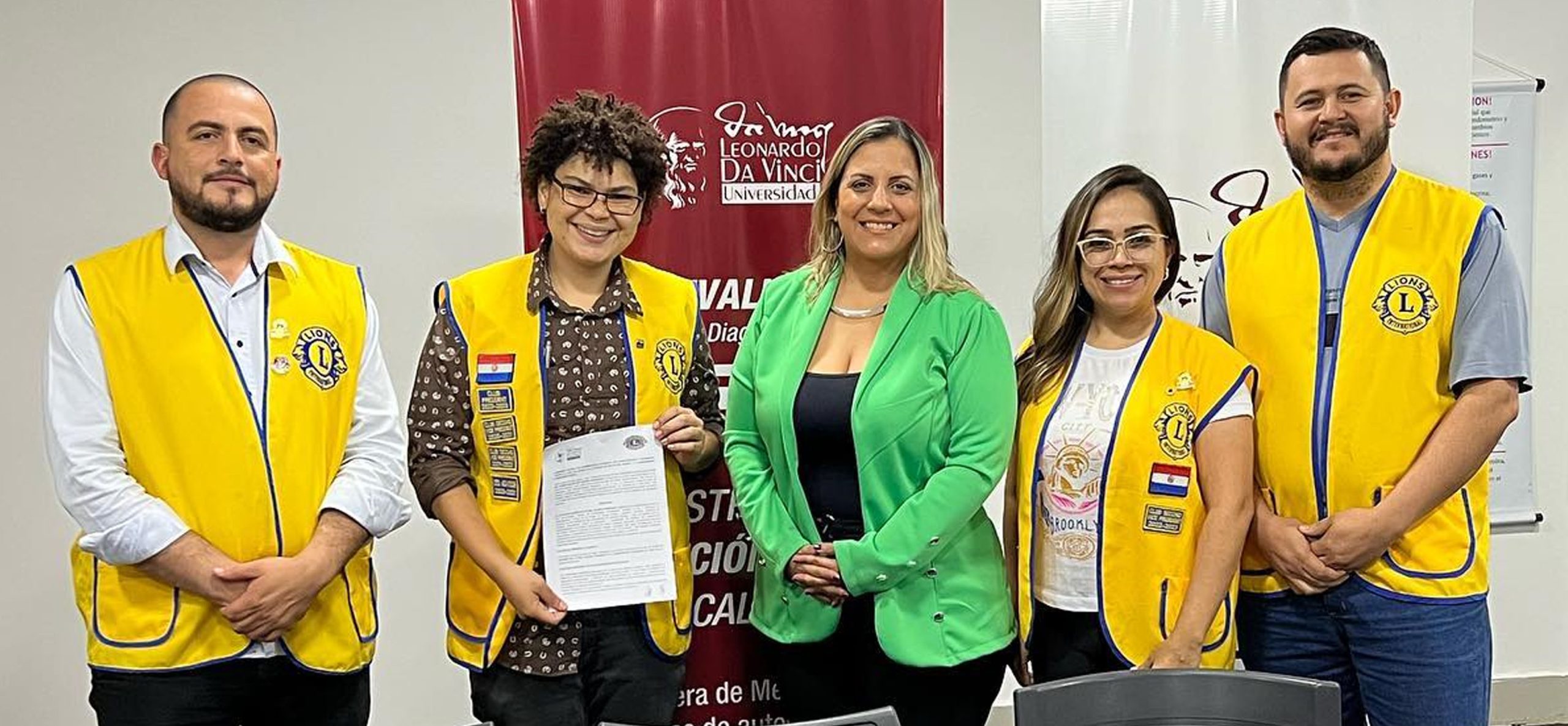 Firma de Convenio Interinstitucional con el Club de Leones de Salto del